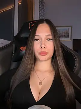 EricaWalls online show from 15, 4, 2026