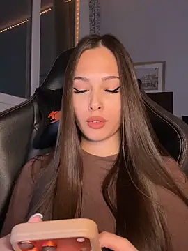 EricaWalls online show from 19, 4, 2026