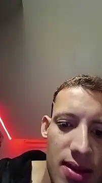 Snapshot of Duvan_Martinez23 chatting on 5, 4, 2026 Duvan Martinez23 online show from 5, 4, 2026