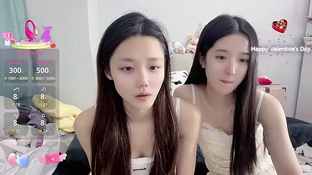 Snapshot of Puff-521 chatting on 28, 11, 2025 Puff-521 online show from 28, 11, 2025