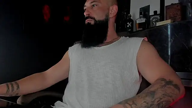 axxelrich  online show from 4, 10, 2025