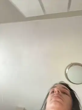 menaceswife online show from 17, 12, 2024