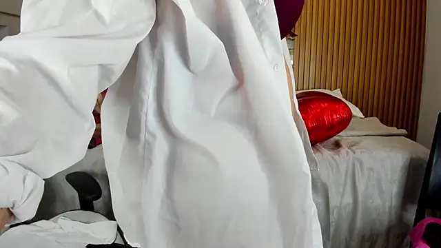 Snapshot of Danna_topless chatting on 13, 3, 2025 Danna topless online show from 13, 3, 2025