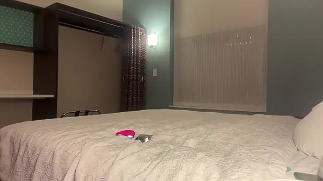 Snapshot of londonsfantasy chatting on 25, 9, 2025 londonsfantasy online show from 25, 9, 2025