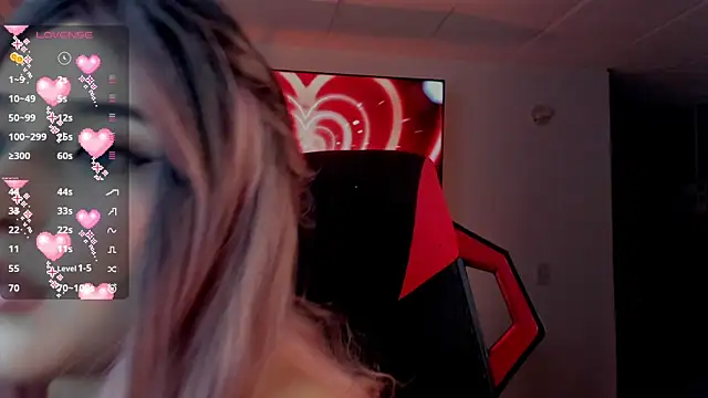 Charlotte greys online show from 10, 11, 2025