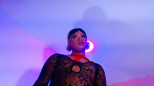 vanessa nauthygirls online show from 9, 10, 2025