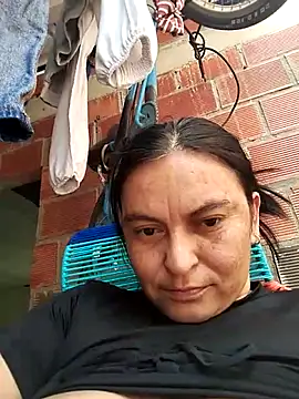 Horny-Mommy-Dirty online show from 29, 10, 2025