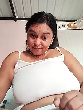 Horny-Mommy-Dirty online show from 2, 4, 2026