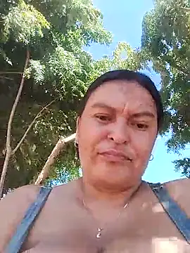 Snapshot of Horny-Mommy-Dirty chatting on 17, 7, 2026 Horny-Mommy-Dirty online show from 17, 7, 2026