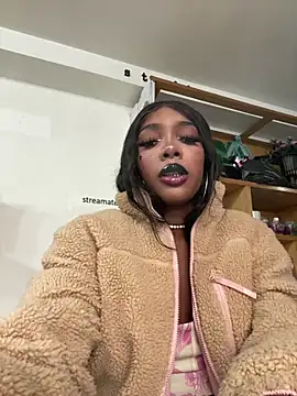 TIFFANYYSTAR online show from 14, 11, 2025