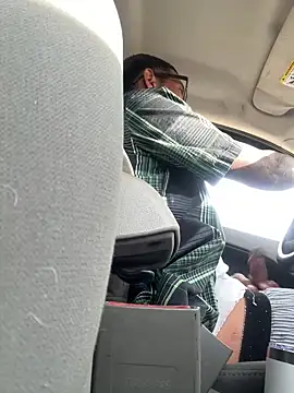 Snapshot of Daniel7131 chatting on 1, 1, 2025 Daniel7131 online show from 1, 1, 2025