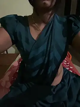 PUNAM BABY1 online show from 4, 12, 2025