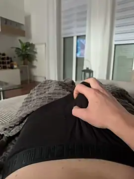 Snapshot of thorn0 chatting on 29, 12, 2024 thorn0 online show from 29, 12, 2024