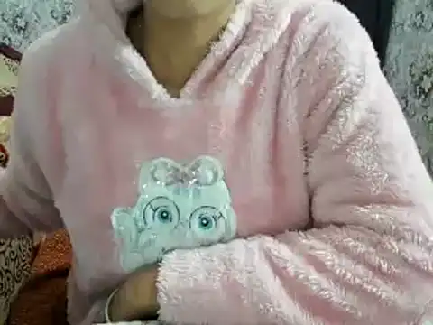 aarjulove online show from 3, 1, 2025