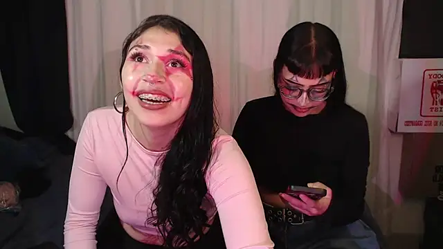 Snapshot of Zowi_Hottiee chatting on 25, 10, 2025 Zowi Hottiee online show from 25, 10, 2025