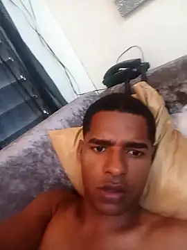 Snapshot of Jeanfamoso chatting on 18, 10, 2025 Jeanfamoso online show from 18, 10, 2025