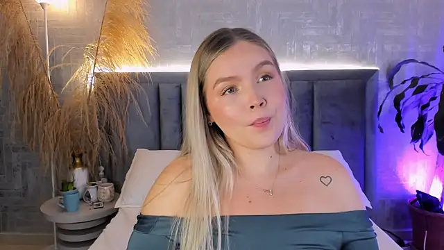 Snapshot of GaiaBaker chatting on 12, 2, 2026 GaiaBaker online show from 12, 2, 2026