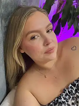 Snapshot of GaiaBaker chatting on 18, 2, 2026 GaiaBaker online show from 18, 2, 2026