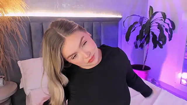 Snapshot of GaiaBaker chatting on 27, 2, 2026 GaiaBaker online show from 27, 2, 2026