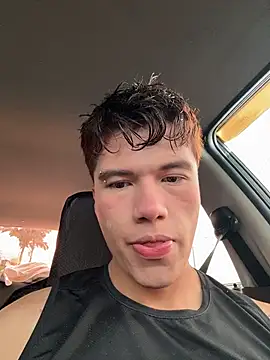 Logan smith1 online show from 6, 1, 2026