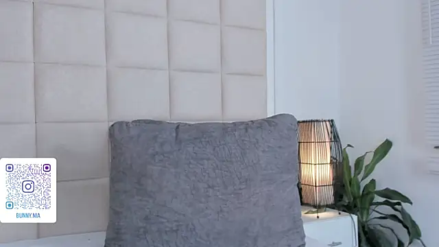 Snapshot of Nia_Bunny chatting on 9, 9, 2025 Nia Bunny online show from 9, 9, 2025