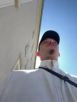 big cock is back online show from 1, 5, 2026