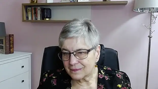 IrisDream online show from 23, 12, 2024