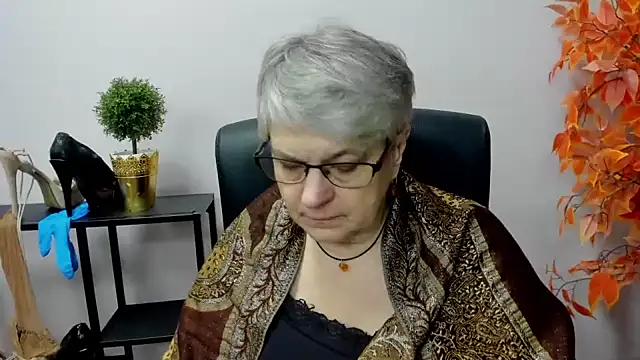 IrisDream online show from 31, 12, 2024