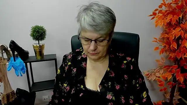 IrisDream online show from 13, 1, 2025