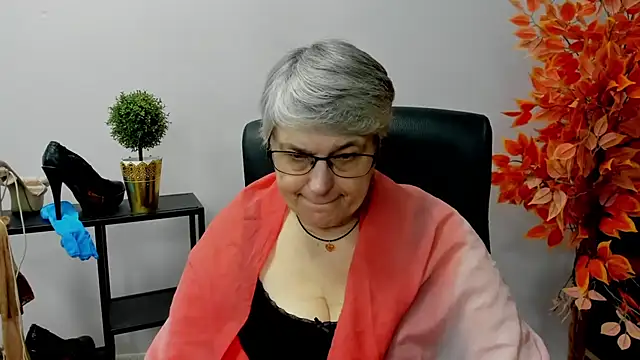 IrisDream online show from 3, 2, 2025