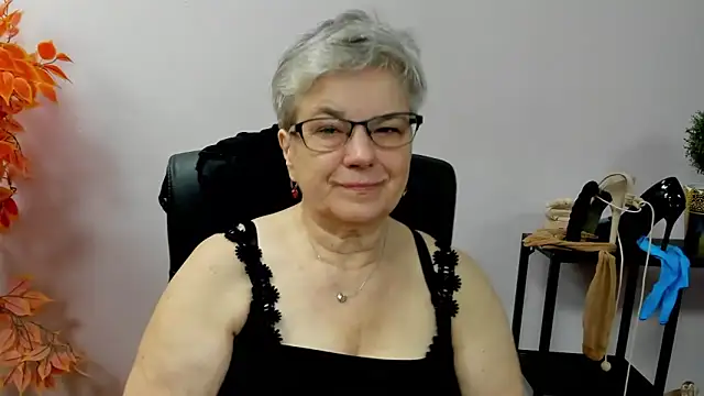 IrisDream online show from 8, 10, 2025