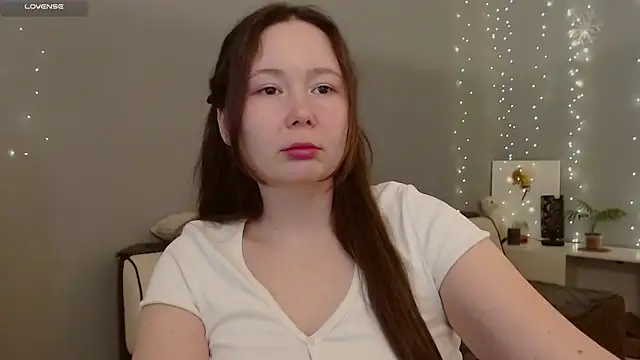 nextdoorbabygirl online show from 15, 3, 2025