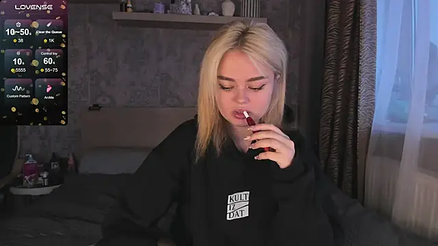 purebeautie13 online show from 29, 1, 2025