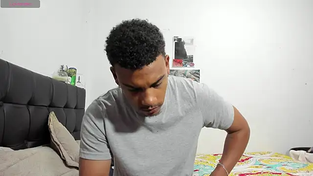 Snapshot of RoddyRich11 chatting on 23, 6, 2026 RoddyRich11 online show from 23, 6, 2026