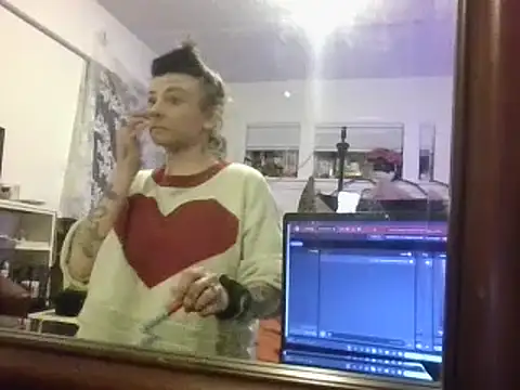Phoenixmonroe0810 online show from 28, 1, 2025