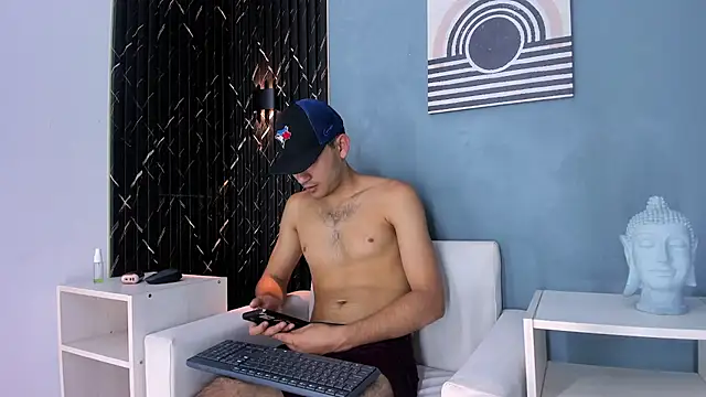 Snapshot of Liam_crox chatting on 30, 12, 2024 Liam crox online show from 30, 12, 2024