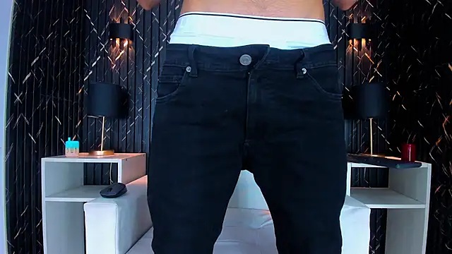 Liam crox online show from 14, 2, 2025