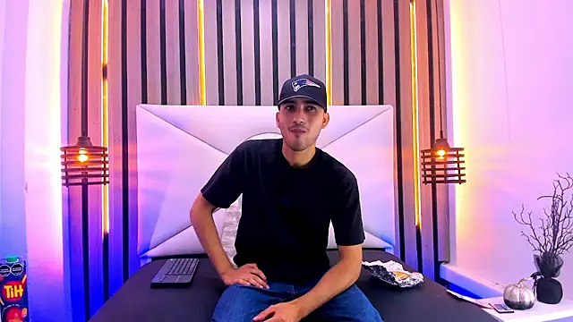 Snapshot of Liam_crox chatting on 15, 3, 2025 Liam crox online show from 15, 3, 2025