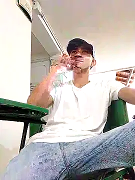 Snapshot of Liam_crox chatting on 17, 3, 2025 Liam crox online show from 17, 3, 2025