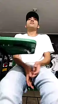 Snapshot of Liam_crox chatting on 17, 3, 2025 Liam crox online show from 17, 3, 2025