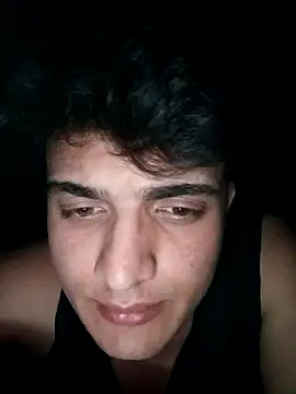 Snapshot of boy_3835 chatting on 13, 3, 2025 boy 3835 online show from 13, 3, 2025