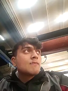 Snapshot of boy_3835 chatting on 18, 3, 2025 boy 3835 online show from 18, 3, 2025