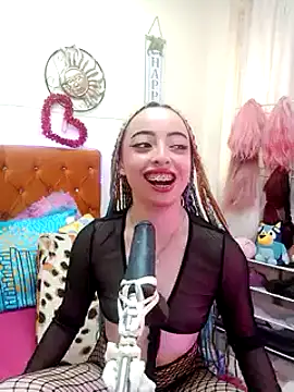 Snapshot of Yennastone chatting on 16, 12, 2024 Yennastone online show from 16, 12, 2024