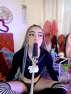 Snapshot of Yennastone chatting on 26, 12, 2024 Yennastone online show from 26, 12, 2024