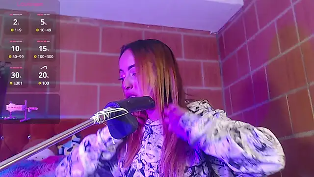 Snapshot of Yennastone chatting on 20, 2, 2025 Yennastone online show from 20, 2, 2025