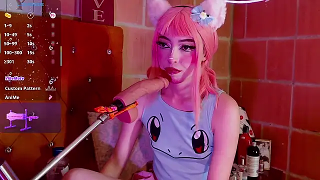 Snapshot of Yennastone chatting on 3, 10, 2025 Yennastone online show from 3, 10, 2025