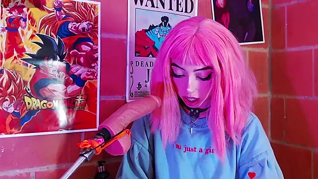 Snapshot of Yennastone chatting on 30, 10, 2025 Yennastone online show from 30, 10, 2025