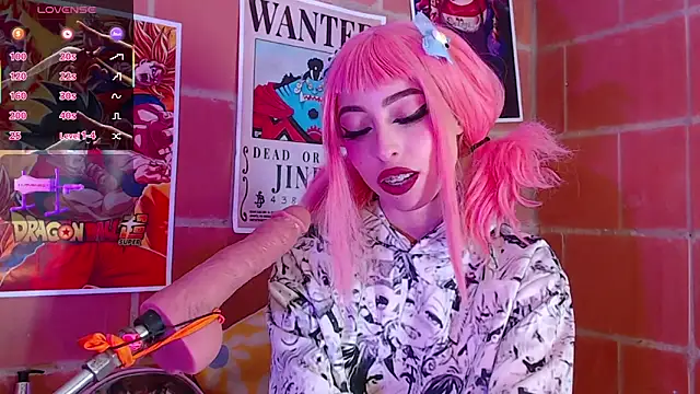 Snapshot of Yennastone chatting on 14, 11, 2025 Yennastone online show from 14, 11, 2025