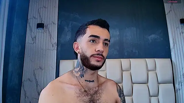 Snapshot of Marcelo_ruiz_ chatting on 11, 5, 2026 Marcelo ruiz online show from 11, 5, 2026