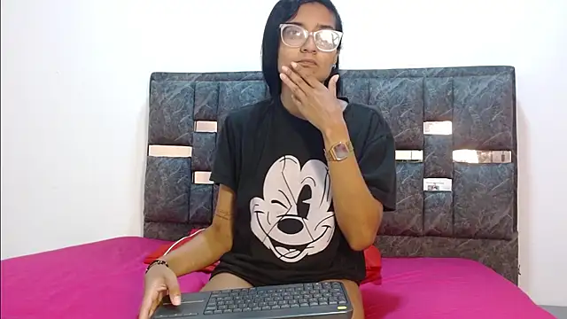 valentina lov online show from 7, 10, 2025